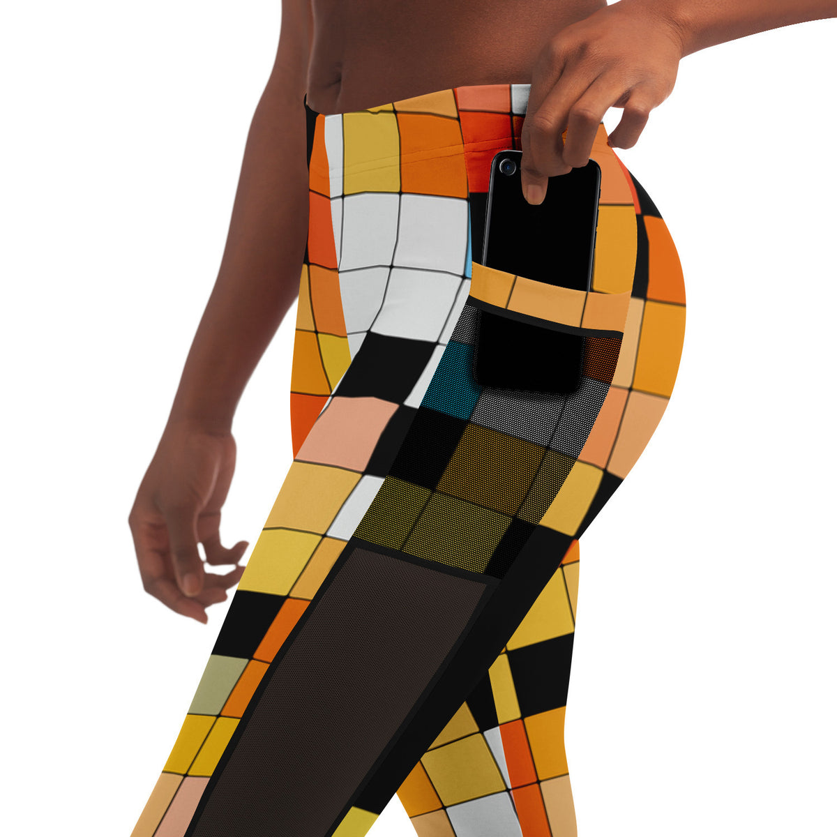 Puzzling Mesh Pocket Legging
