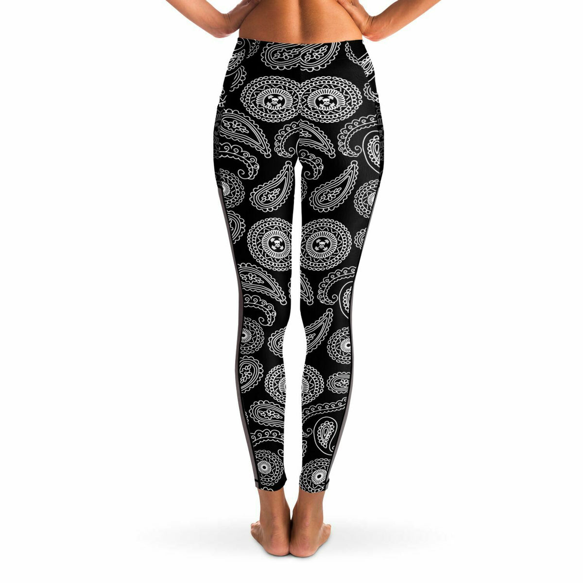 Inky Paisley Mesh Pocket Legging