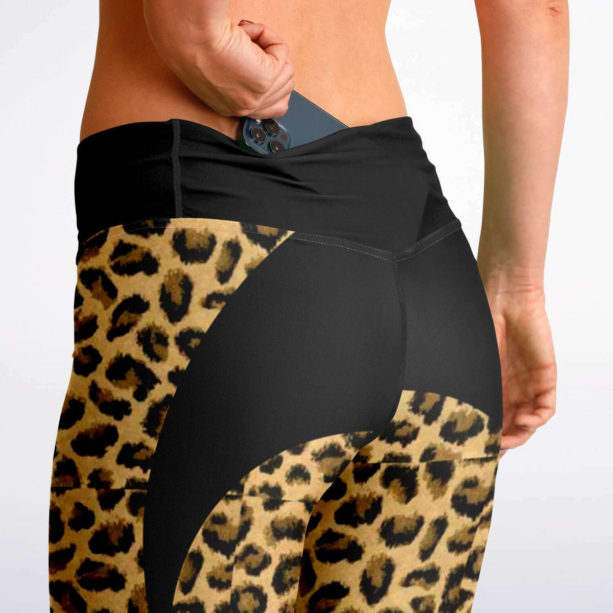 WildAss Flare Leggings