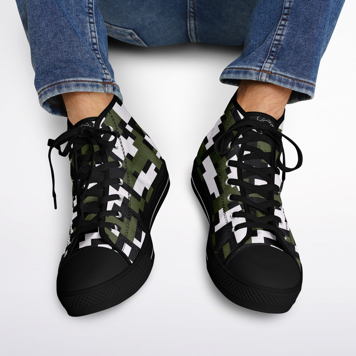CamStracto High Top Shoes